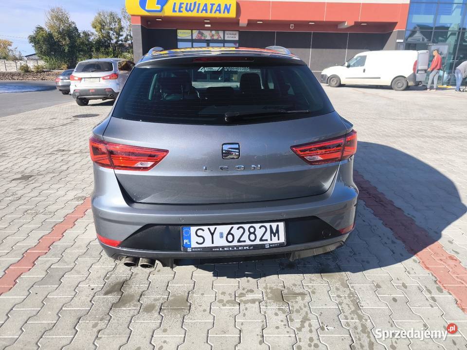 Seat Leon ST wersja xcellence kupiony w polskim salonie