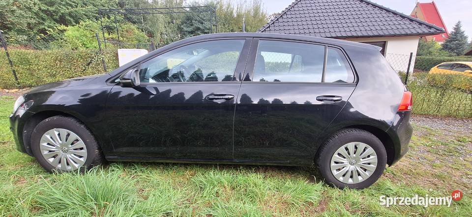VW Golf VII 12 TSI 86 koni niski przebieg manualna sprzedam