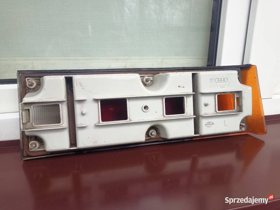 VW Scirocco MK1 I lampa tył tylna lewa kierowcy Sieradz