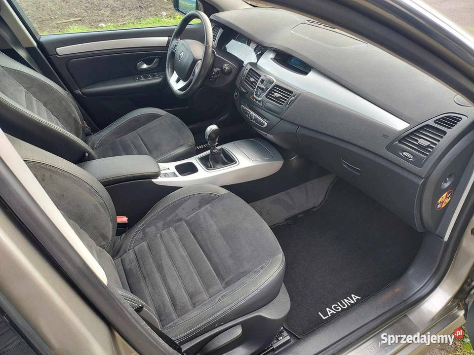 Samochód osobowy marki Renault laguna III z 2009 lubelskie Sahryń sprzedam