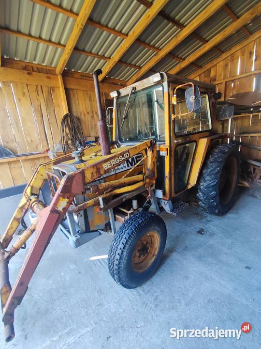 Massey Ferguson 550 Massey Ferguson Radom