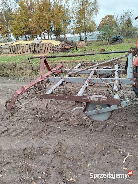 Agregat uprawowy kultywator z wałem strunowym Garbatka Długa