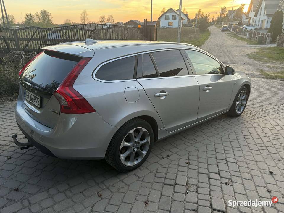 Volvo V60 16 DRIVe Turbo 2012r stan CD Białystok
