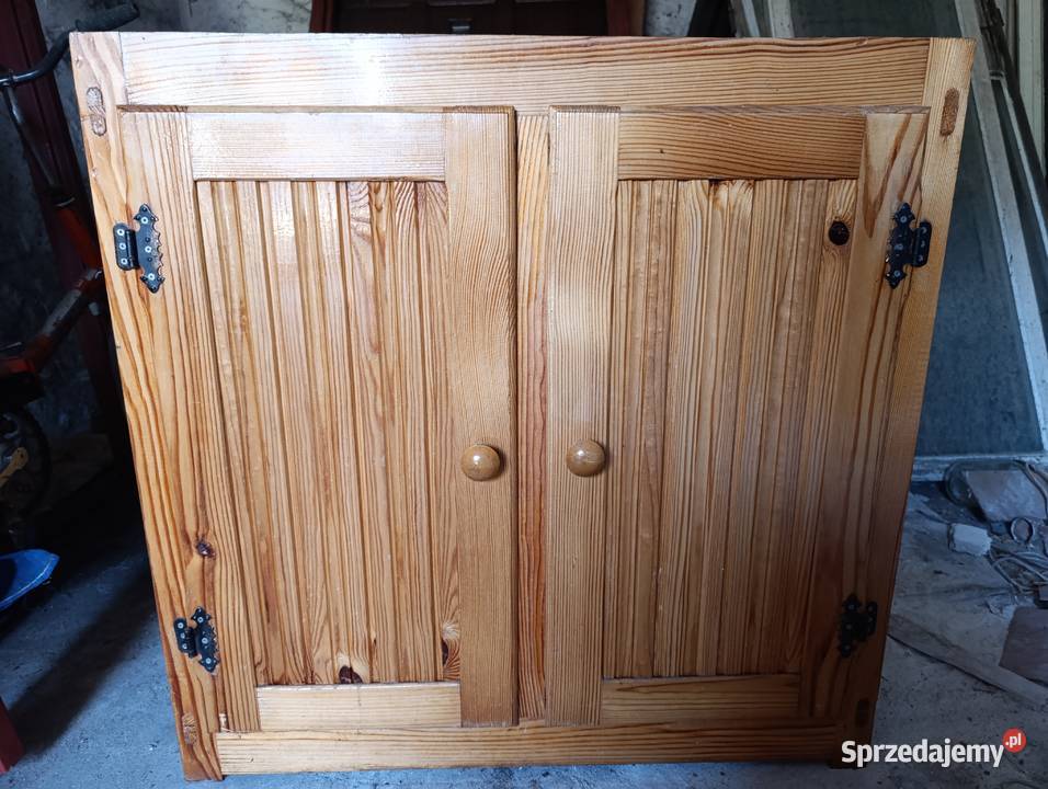 Szafka drewniana z litego drewna sosnowego Chmielnik