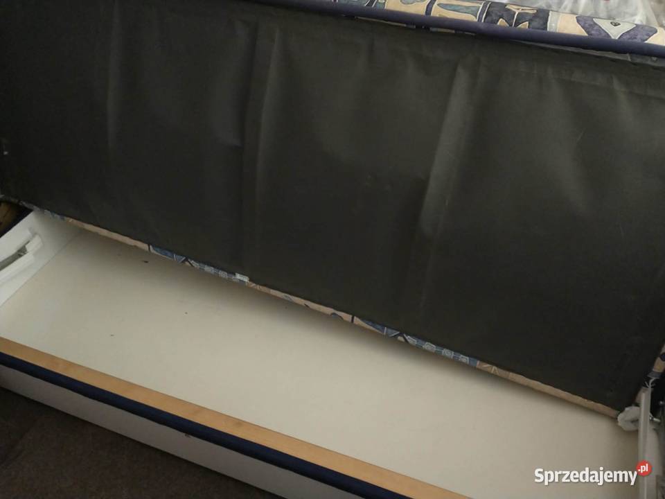 Sprzedam wygodny tapczan na działkę Skotniki