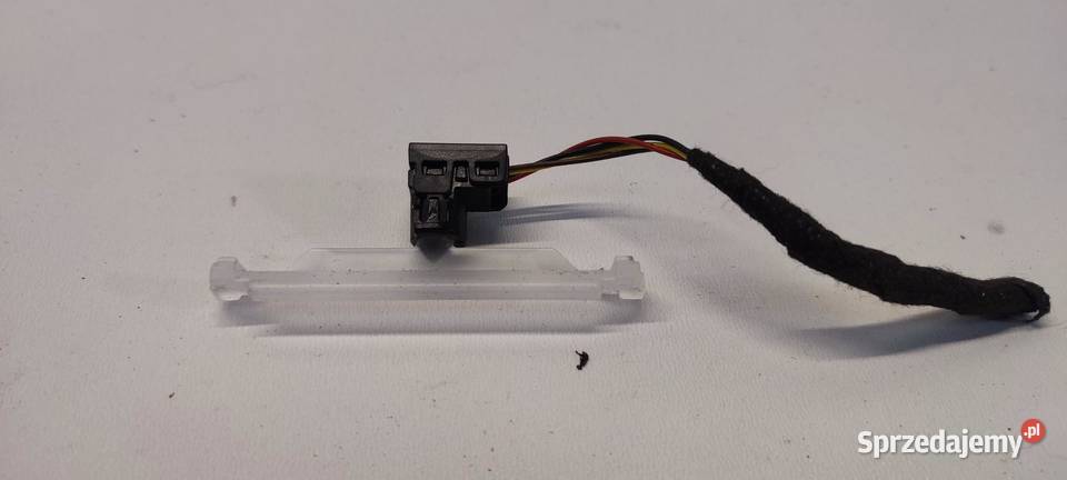 MERCEDES W213 OŚWIETLENIE KLAMKI WEWNĘTRZEJ