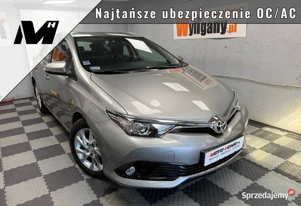 Toyota Auris 16 Benzyna AUTO manualna Poznań
