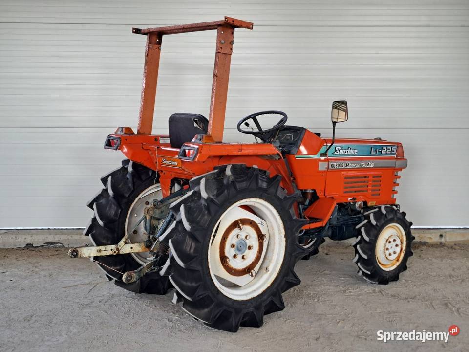 Traktorek traktor KUBOTA L1225D 22 44 Małuszyn