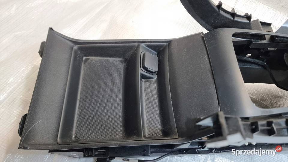 TUNEL PODŁOKIETNIK FORD MONDEO MK5 ES73F043B04A Podłokietniki