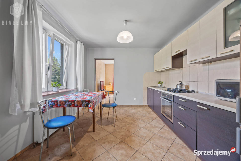 Sprzedaż domu wolnostojącego 90m2 Jeziórko 90m2