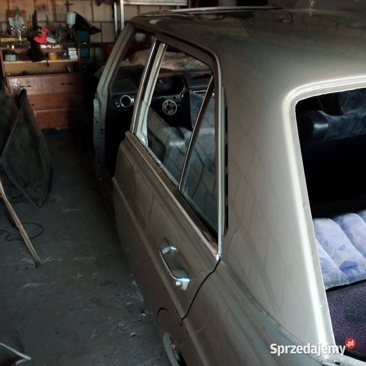 Mercedes w115 20 diesel Porzucony projekt łódzkie Łódź sprzedam