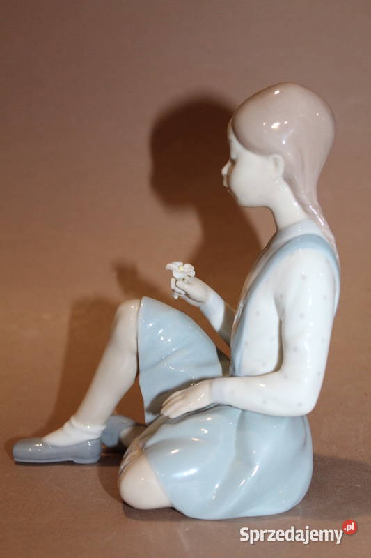Figurka dziewczynki z kwiatem Lladro 268 Sklep Szczecin