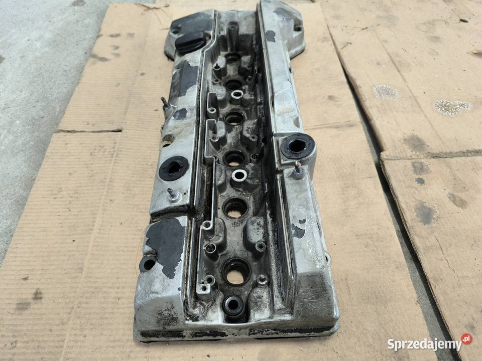 Pokrywa zaworów Mercedes M104943 24V R129 W140 podlaskie Grajewo