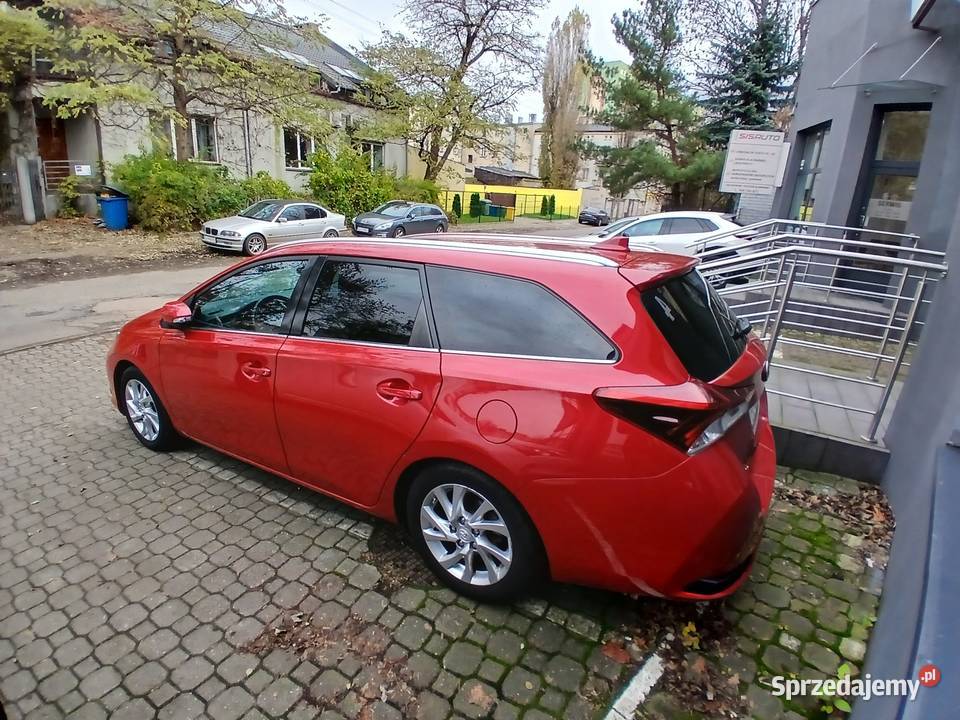 Toyota Auris 16 d4d kombii manualna Łódź sprzedam