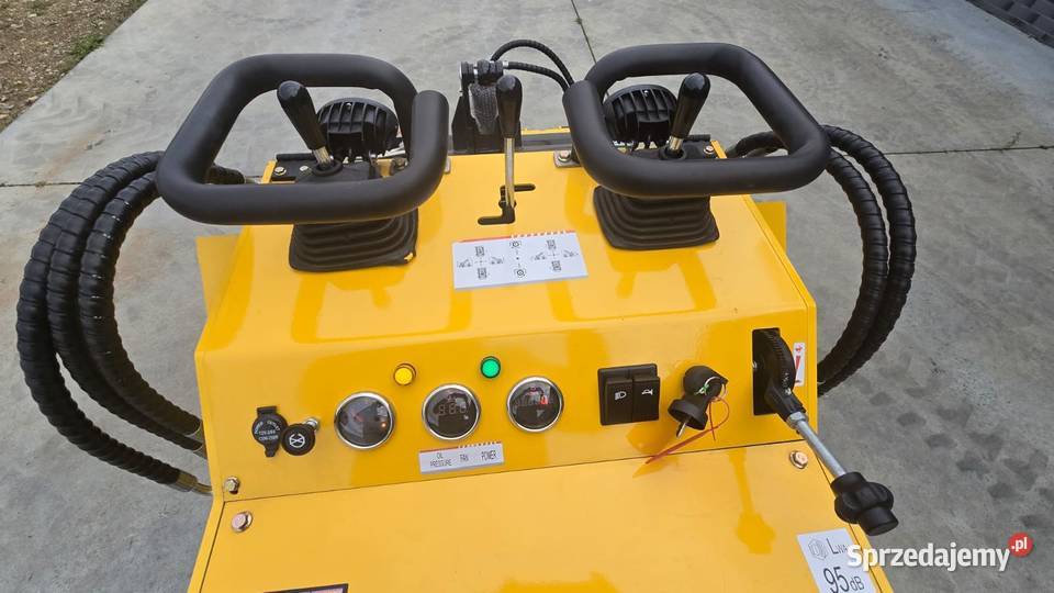 Mini ładowarka gąsienicowa LRT 460 bobcat Jcb dolnośląskie Dunkowa sprzedam