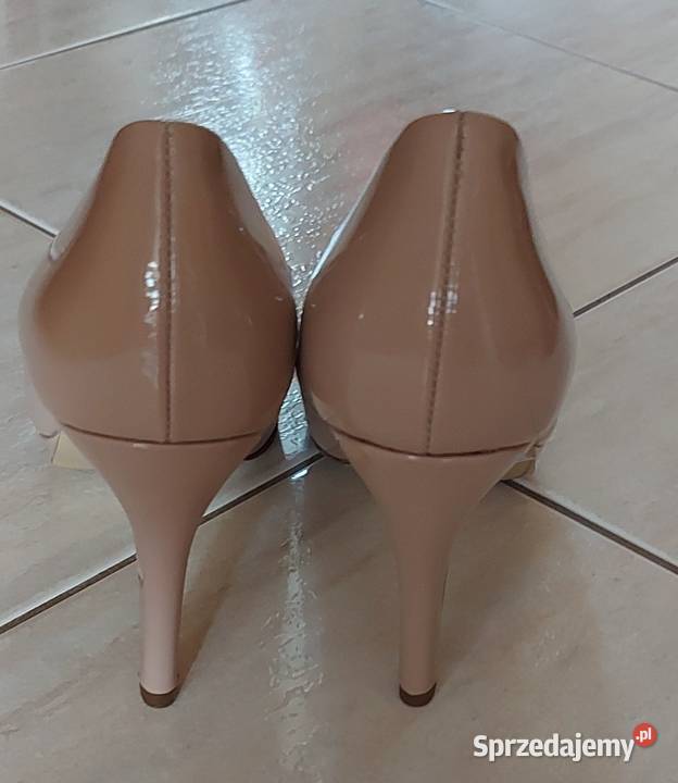 Beżowe szpilki rozmiar 36 inna Ostróda