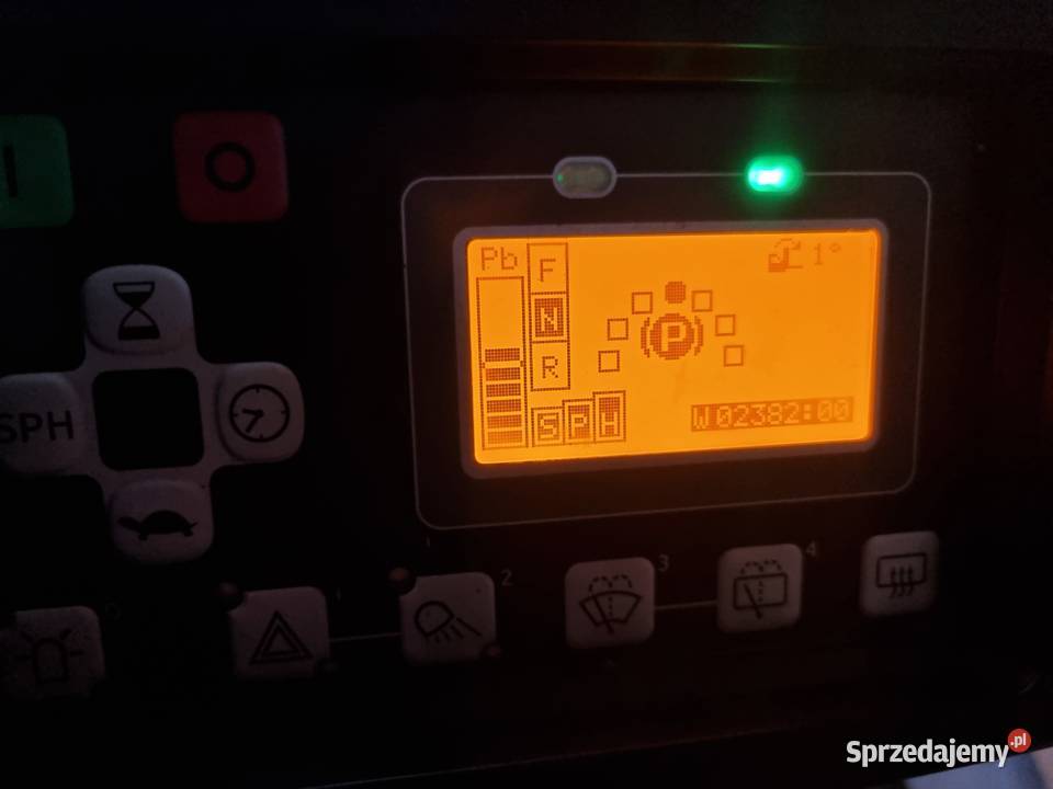 Wózek widłowy 3 kołowy 8FBET16 Toyota 2018r 43m elektryczny Siedlce sprzedam
