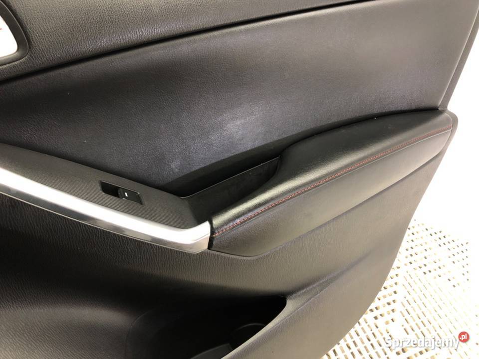 BOCZEK DRZWI PRAWY PRZÓD MAZDA CX5 SUV 1117 osobowe