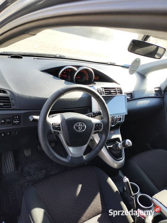 TOYOTA COROLLA VERSO 20 D4D Zamość