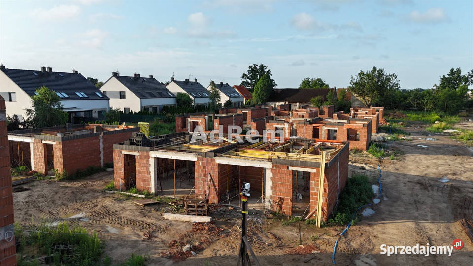 Dom bliźniak na sprzedaż Czernica 9286m2 193m2 dolnośląskie