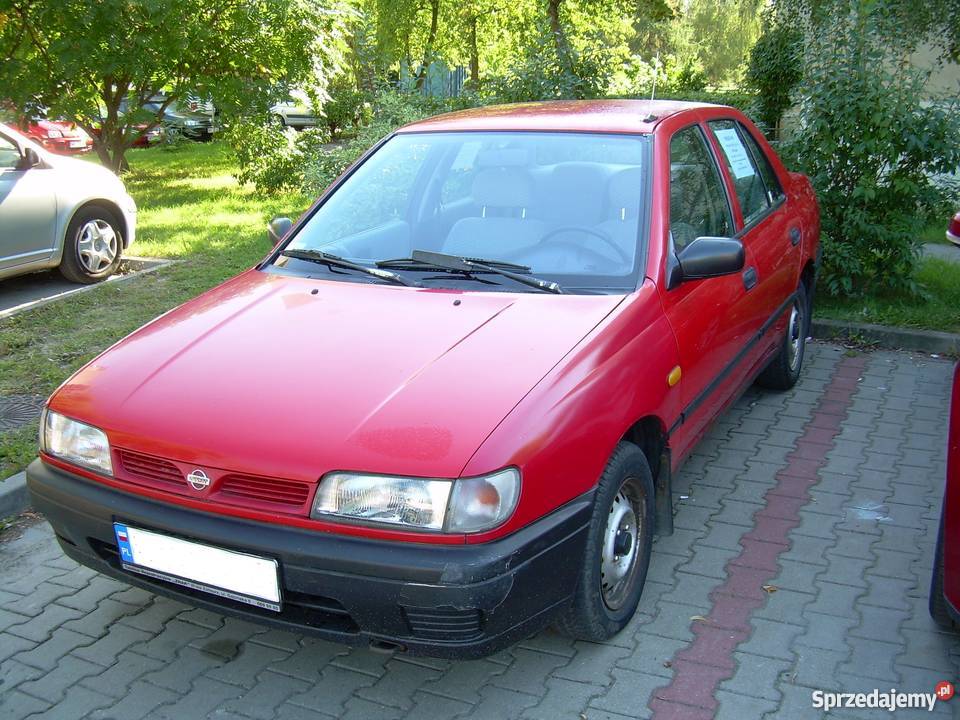 Nissan Sunny 14 LX