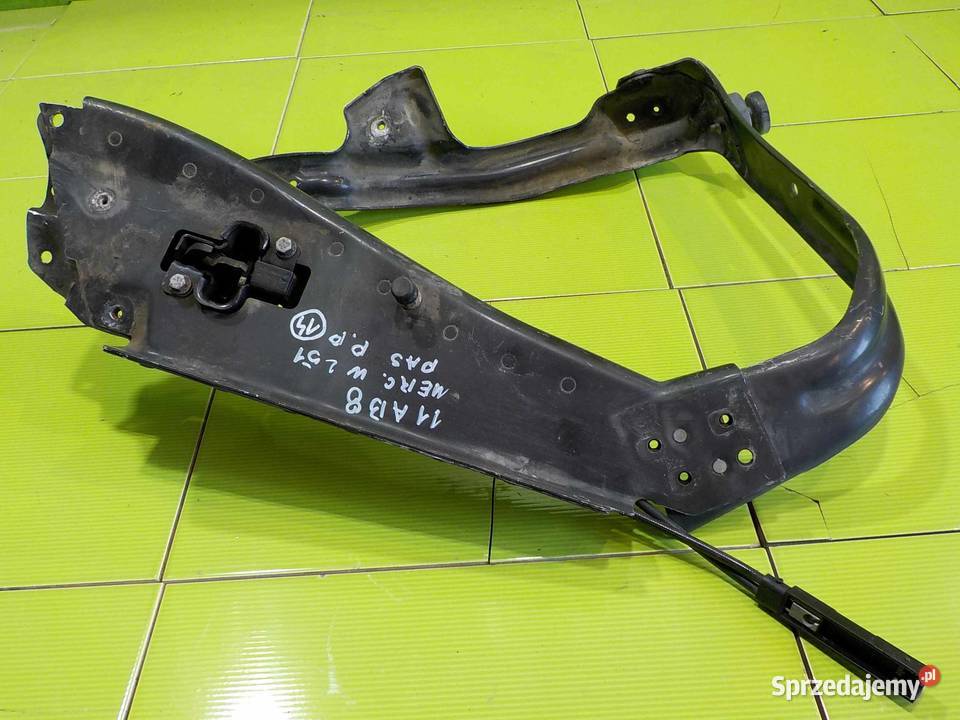 MERCEDES R W251 07r okular pasa prawy przod osobowe Suków sprzedam