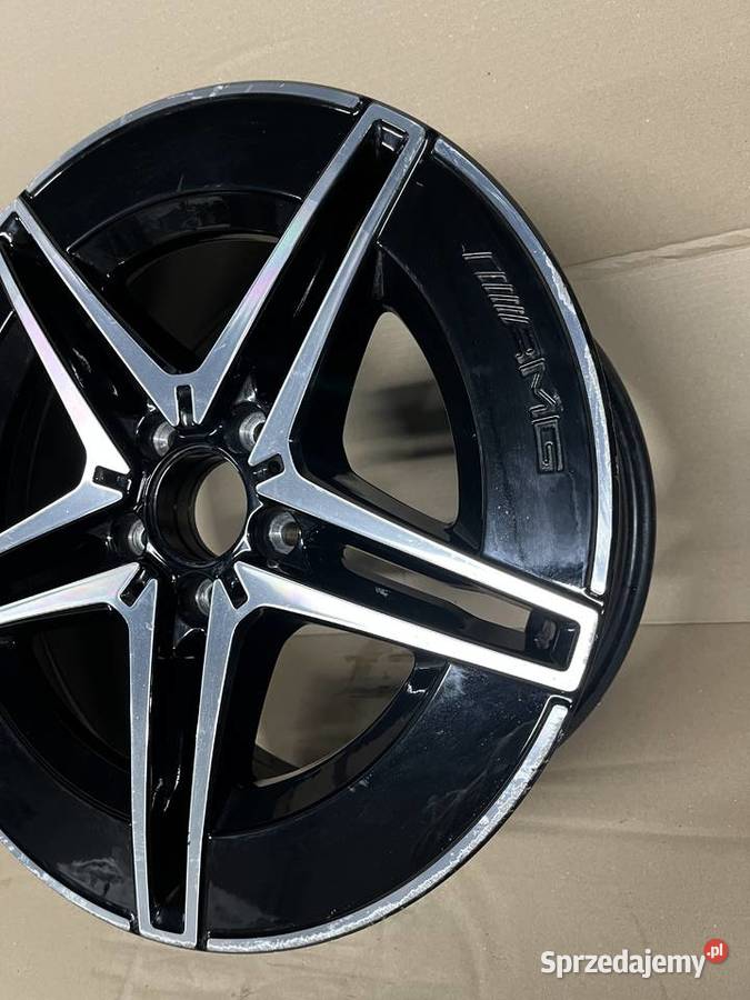 Felga pojedyncza AMG Mercedes CKlasa W206 9Jx18 Gostyń