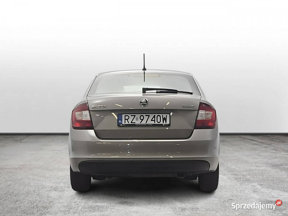 koda RAPID 10 TSI Active Z Polskiego Salonu Warszawa