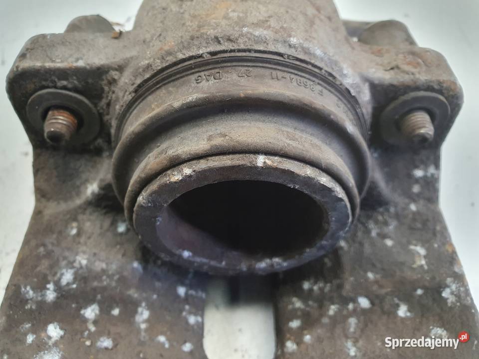 BMW E39 PRZEDNI ZACISK HAMULCOWY prawy przód