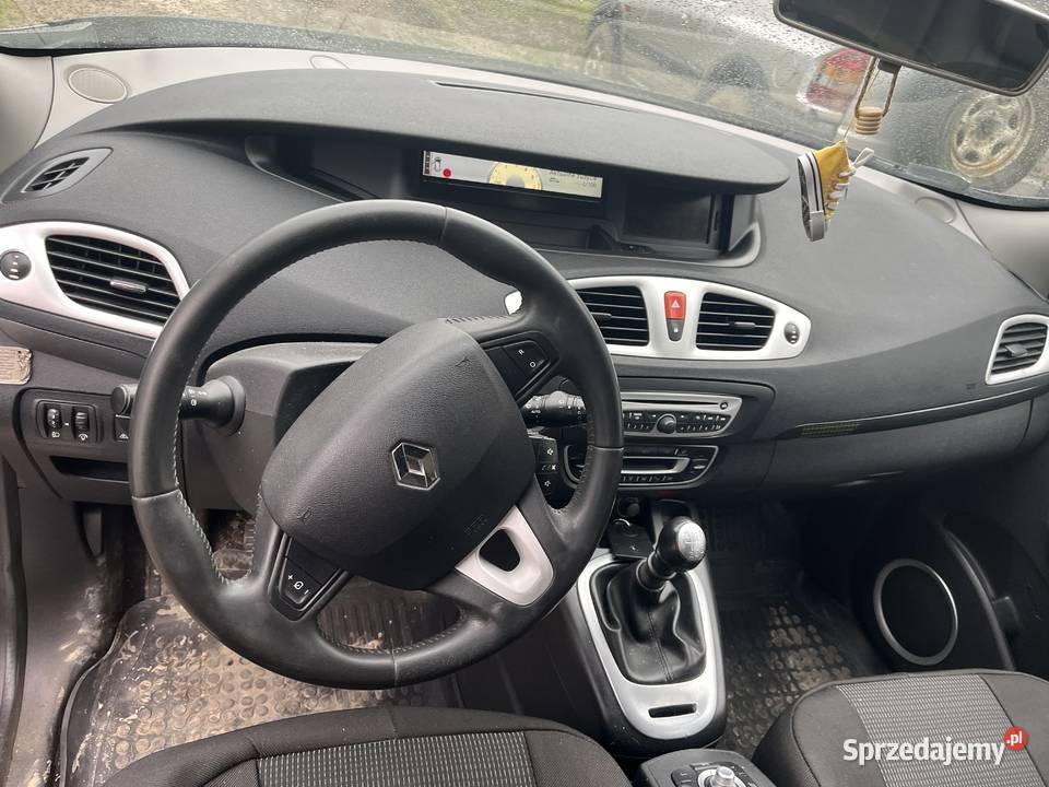 Sprzedam Renault Scenic nawigacja sprzedam