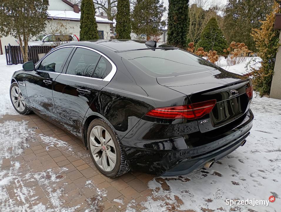Jaguar XE S P250 AWD benzyna
