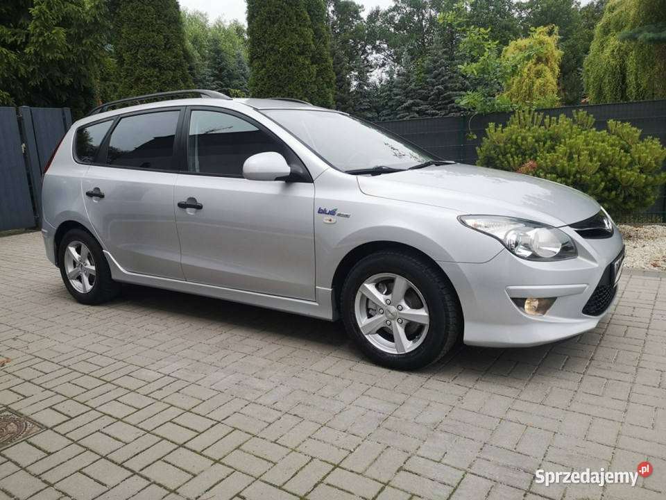 Hyundai i30 16CRDI 90 Klimatronic Kamera Alu 15 1582cm3 Strzegom