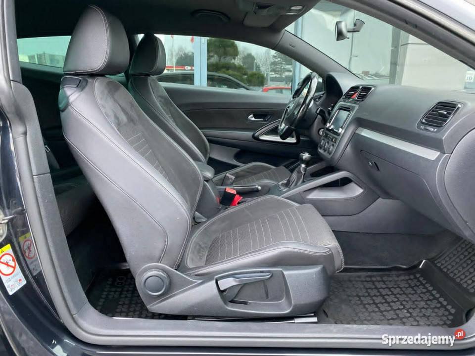 Volkswagen Scirocco LPG xenon manual navi czarny czujnik parkowania śląskie