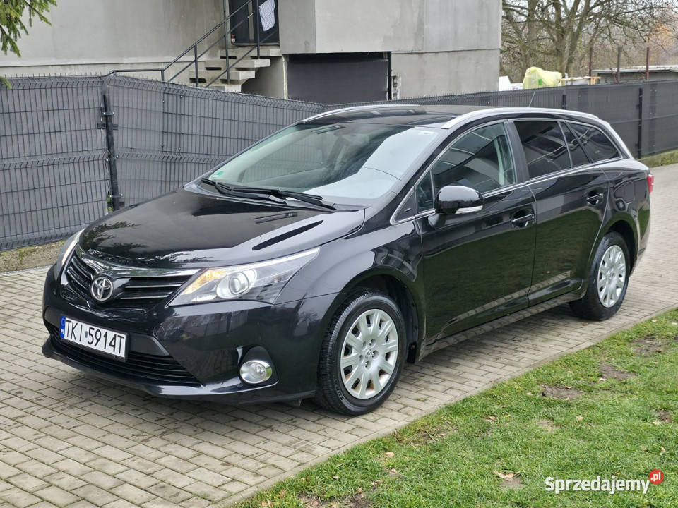 Toyota Avensis 18 Benzyna Serwisowany Gwarancja bluetooth Avensis Piekoszów