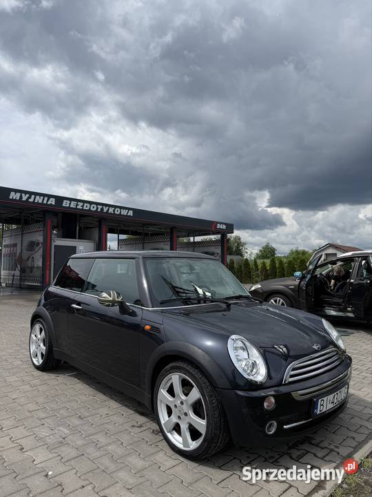Mini cooper r50 16 116 2004 benzyna Białystok