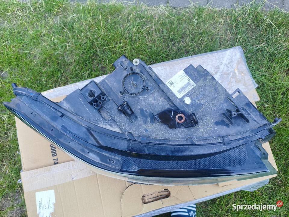 tiguan 2 lampa reflektor prawa przod Zgierz