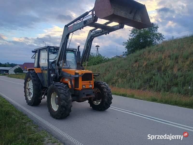 renault 8534 z turem Ostrów Mazowiecka