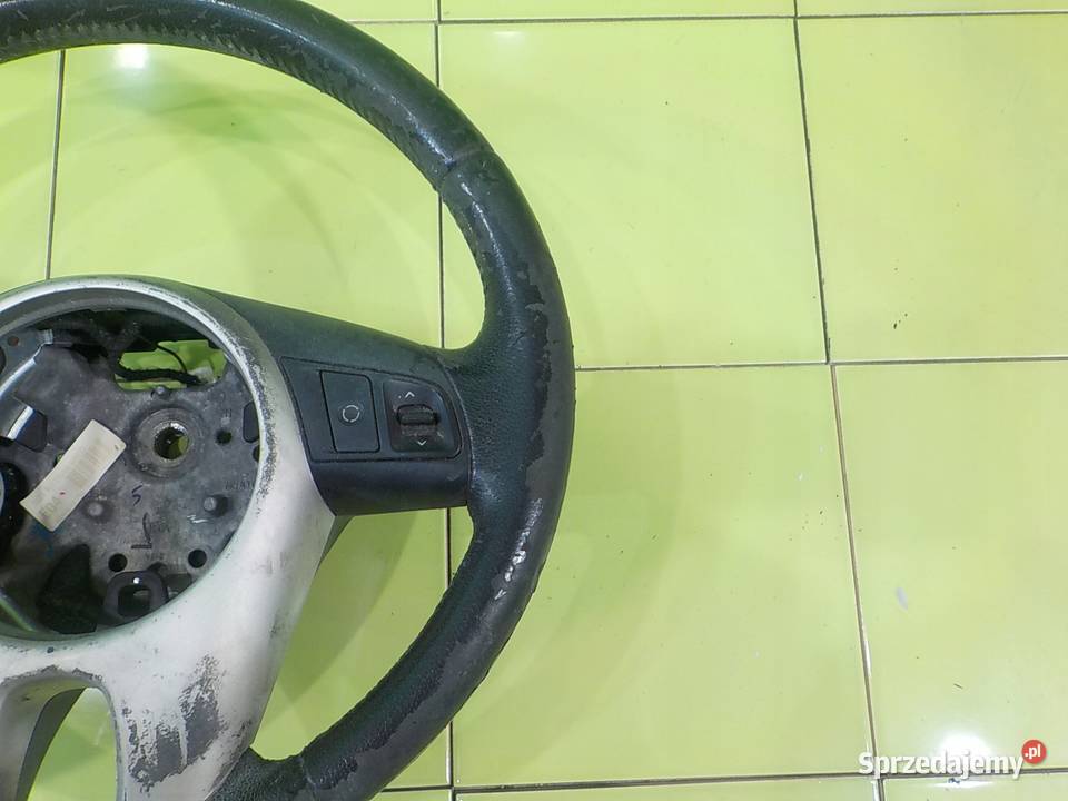 KIA VENGA 14 CRDI 10r HB 5D kierownica Suków