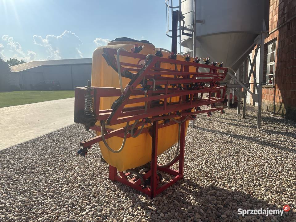 Opryskiwacz zawieszany Brandi 800L 15m nieuszkodzony sprzedam