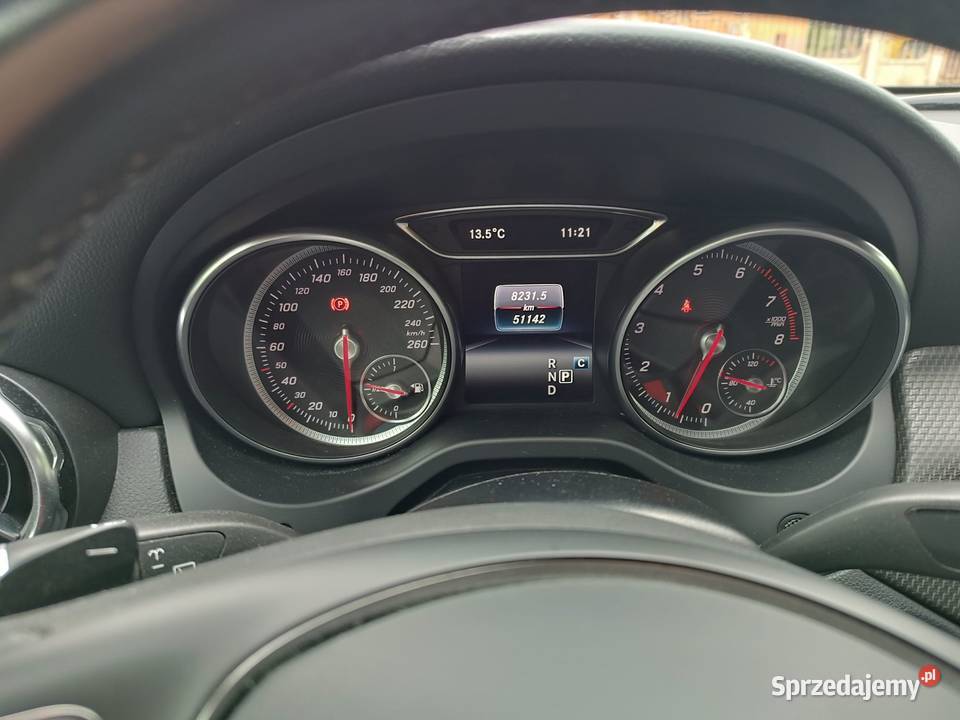 MercedesBenz GLA 180 7GDCT 16 Benzyna 122 2018r Kędzierzyn-Koźle
