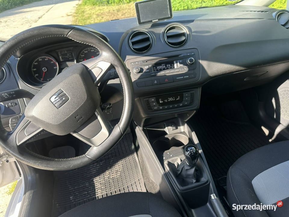 Seat Ibiza Benzyna klimatronik nawigacja isofix Zarejestrowany w Polsce Wejherowo