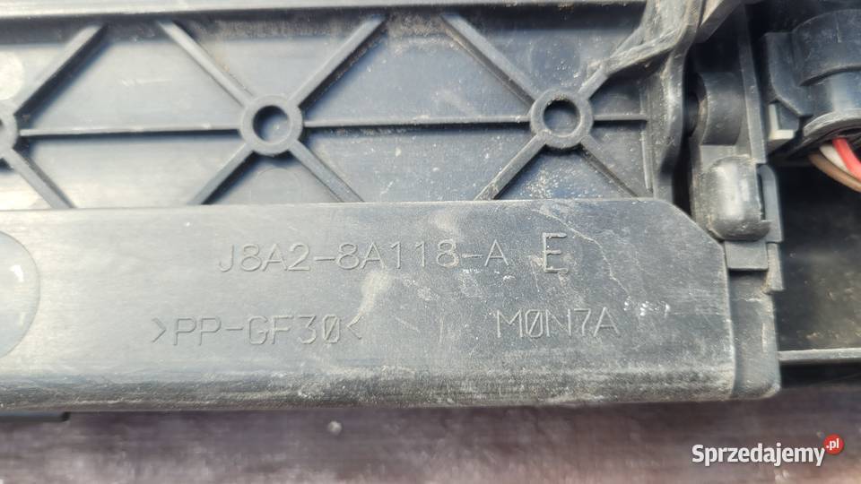 Range Rover Velar KIEROWNICA POWIETRZA WLOT Pozostałe Ruda Śląska