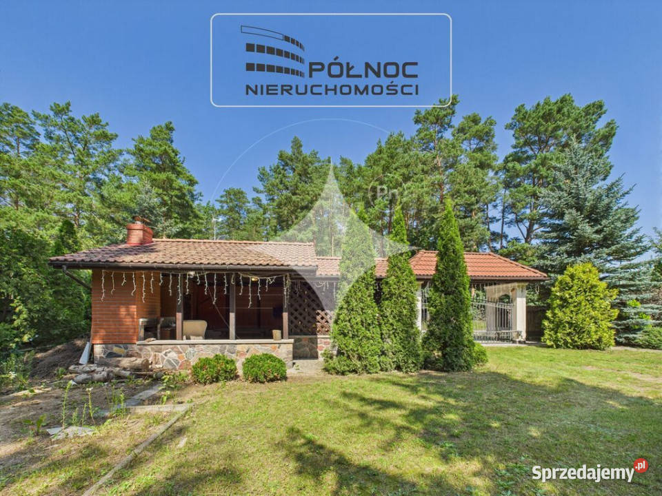 Posiadłość niedaleko jeziora na Mazurach Regiel