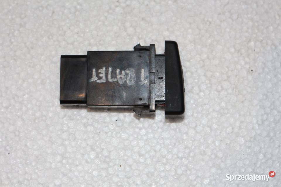 HYUNDAI TRAJET PRZEŁĄCZNIK AWARYJNYCH 93790 dolnośląskie Prochowice