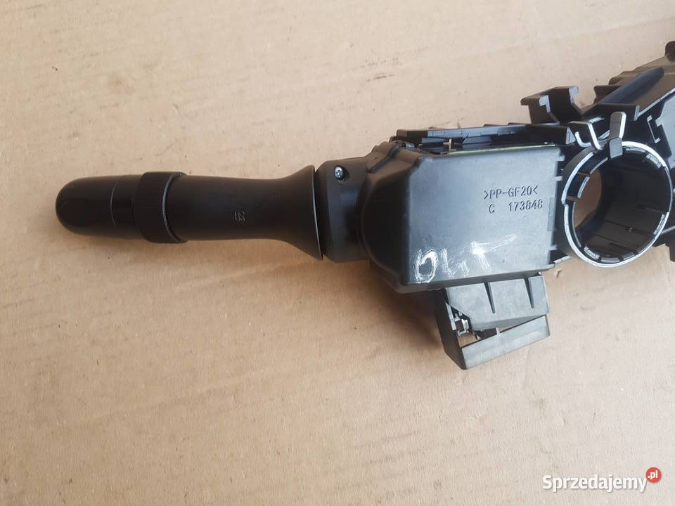 Subaru Outback IV BR lift pająk przełącznik wyposażenie elektryczne Legnica