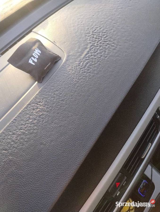 BMW 318D E90 122 SEDAN 2006 światła przeciwmgielne Mosina sprzedam