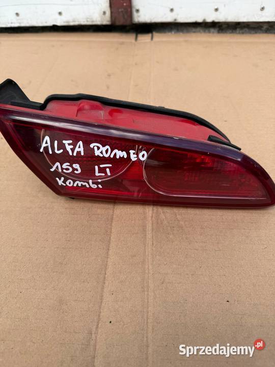 LAMPA LEWA TYLNA W KLAPIE ALFA ROMEO 159 KOMBI Głowno