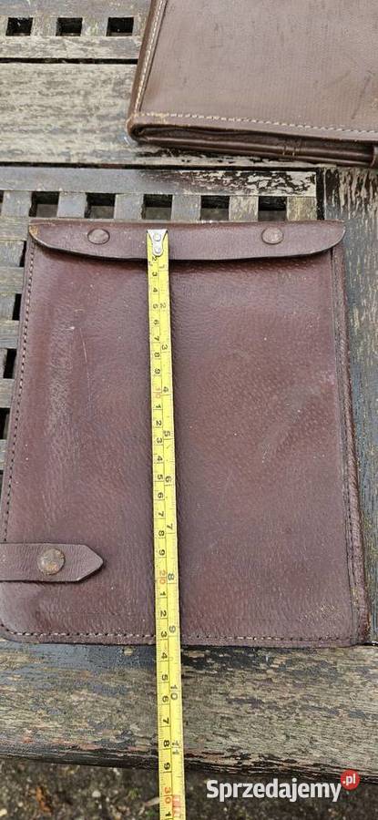 Lata 7080 te kolekcjoneraSkórzany wojskowy Barlinek sprzedam