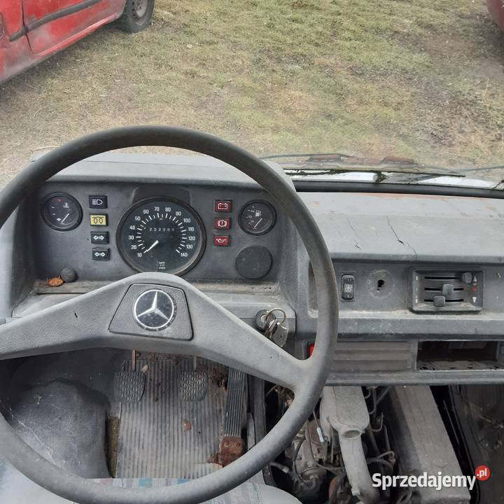 Mercedes 208 23D Kaczka Doka klasyk najazd Przyłęk