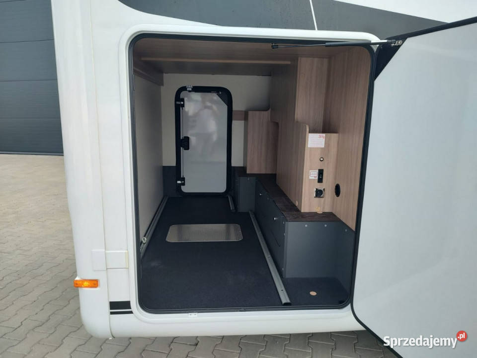 samochody kempingowe Laika EcoVip L 3009 ręki pełny VAT Gaj